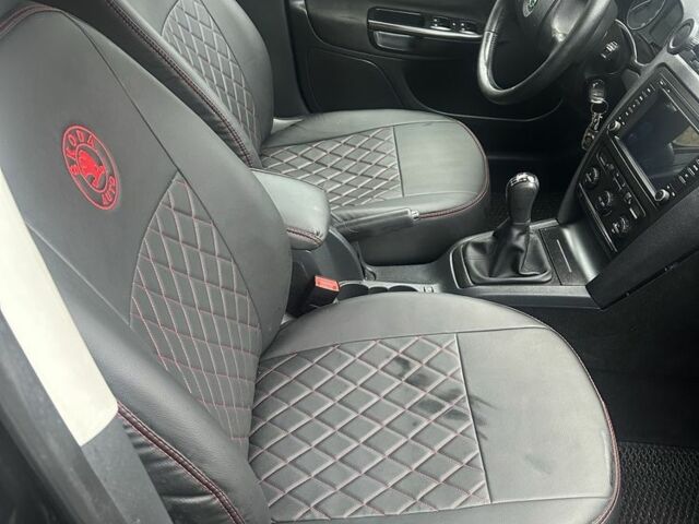 Чорний Шкода Octavia Scout, об'ємом двигуна 2 л та пробігом 3 тис. км за 6000 $, фото 9 на Automoto.ua