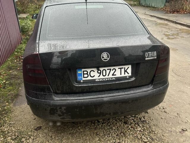 Чорний Шкода Octavia Scout, об'ємом двигуна 2 л та пробігом 3 тис. км за 6000 $, фото 4 на Automoto.ua