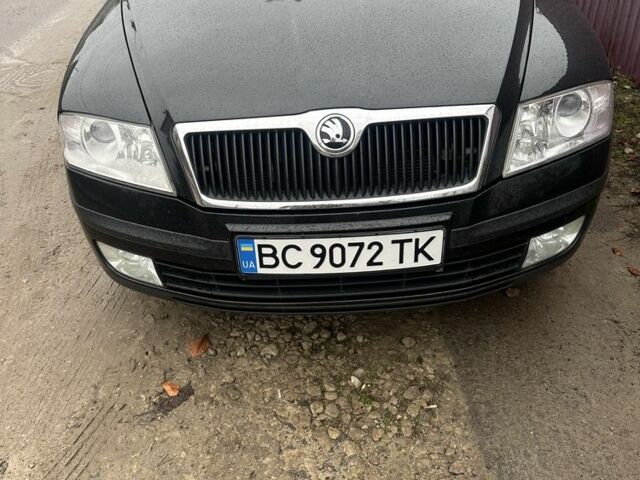 Чорний Шкода Octavia Scout, об'ємом двигуна 2 л та пробігом 3 тис. км за 6000 $, фото 1 на Automoto.ua