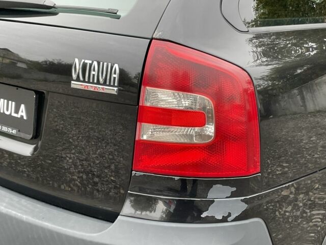 Чорний Шкода Octavia Scout, об'ємом двигуна 2 л та пробігом 218 тис. км за 6790 $, фото 10 на Automoto.ua