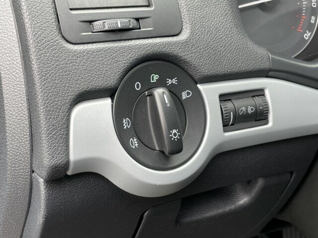 Чорний Шкода Octavia Scout, об'ємом двигуна 2 л та пробігом 218 тис. км за 6790 $, фото 15 на Automoto.ua