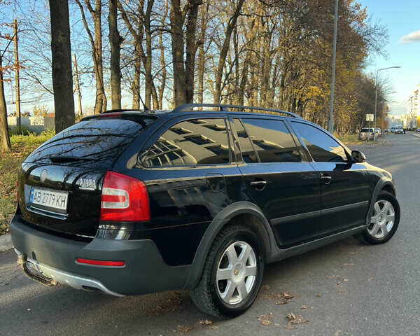 Чорний Шкода Octavia Scout, об'ємом двигуна 2 л та пробігом 312 тис. км за 6500 $, фото 4 на Automoto.ua