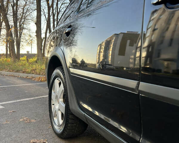 Чорний Шкода Octavia Scout, об'ємом двигуна 2 л та пробігом 312 тис. км за 6500 $, фото 7 на Automoto.ua