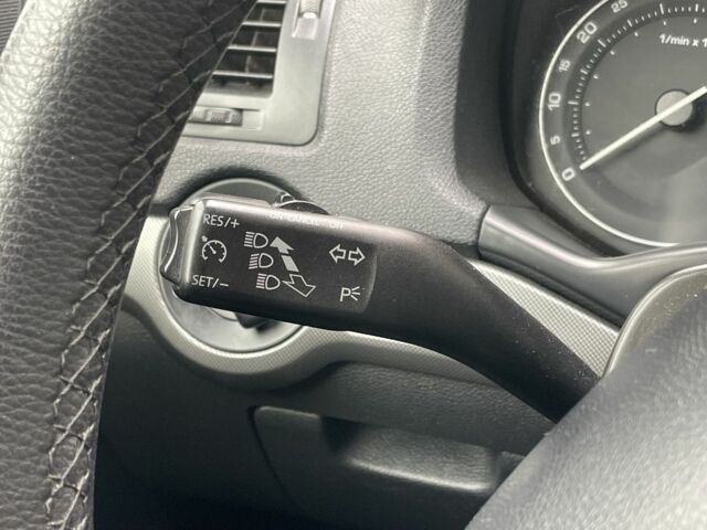 Чорний Шкода Octavia Scout, об'ємом двигуна 2 л та пробігом 218 тис. км за 6790 $, фото 11 на Automoto.ua