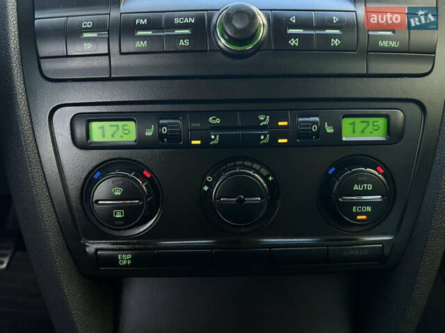 Чорний Шкода Octavia Scout, об'ємом двигуна 2 л та пробігом 312 тис. км за 6500 $, фото 13 на Automoto.ua