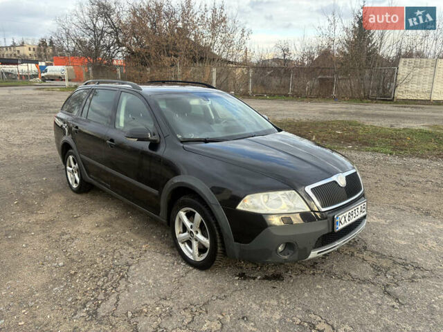 Чорний Шкода Octavia Scout, об'ємом двигуна 2 л та пробігом 241 тис. км за 6000 $, фото 2 на Automoto.ua