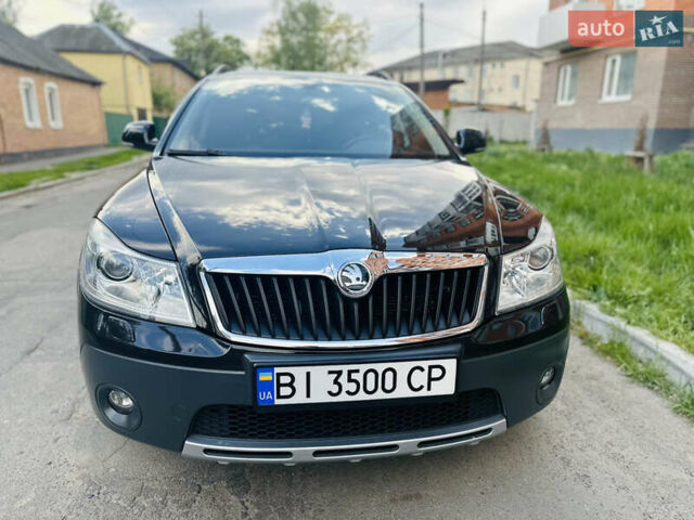 Черный Шкода Октавия Скаут, объемом двигателя 1.8 л и пробегом 223 тыс. км за 9400 $, фото 5 на Automoto.ua