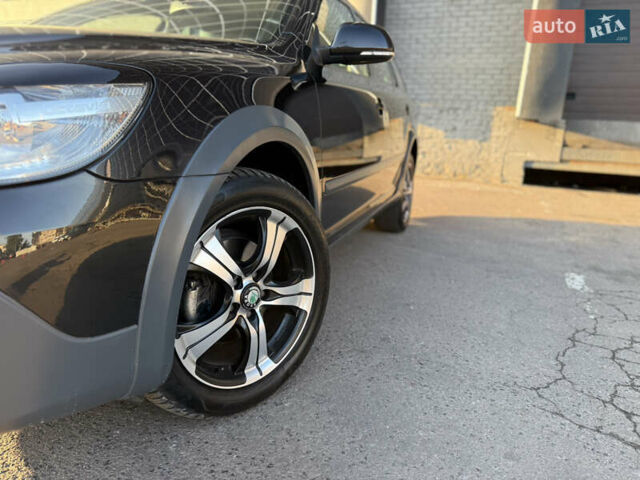 Чорний Шкода Octavia Scout, об'ємом двигуна 1.8 л та пробігом 190 тис. км за 8999 $, фото 25 на Automoto.ua