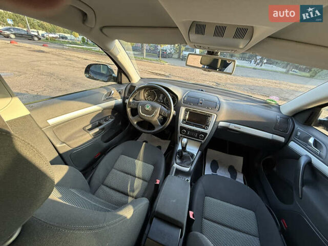 Чорний Шкода Octavia Scout, об'ємом двигуна 1.8 л та пробігом 190 тис. км за 8999 $, фото 8 на Automoto.ua