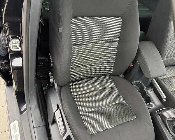 Черный Шкода Октавия Скаут, объемом двигателя 1.97 л и пробегом 210 тыс. км за 10800 $, фото 45 на Automoto.ua