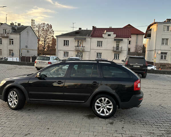 Черный Шкода Октавия Скаут, объемом двигателя 1.97 л и пробегом 210 тыс. км за 10800 $, фото 15 на Automoto.ua