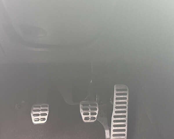 Черный Шкода Октавия Скаут, объемом двигателя 1.97 л и пробегом 210 тыс. км за 10800 $, фото 31 на Automoto.ua