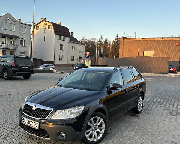 Черный Шкода Октавия Скаут, объемом двигателя 1.97 л и пробегом 210 тыс. км за 10800 $, фото 13 на Automoto.ua