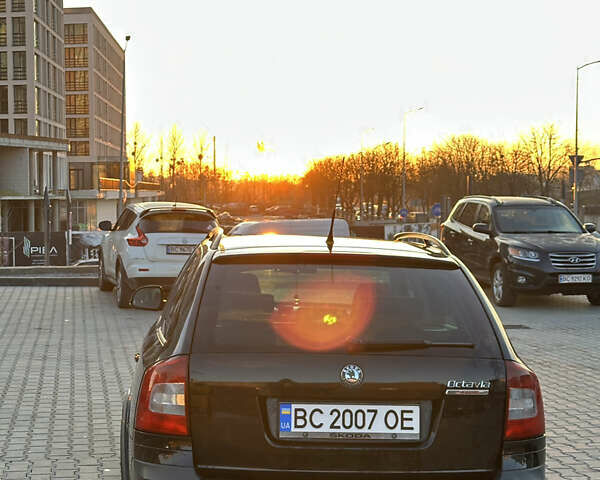 Черный Шкода Октавия Скаут, объемом двигателя 1.97 л и пробегом 210 тыс. км за 10800 $, фото 21 на Automoto.ua