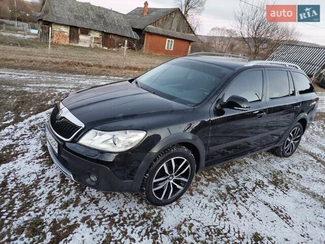 Черный Шкода Октавия Скаут, объемом двигателя 2 л и пробегом 268 тыс. км за 12222 $, фото 19 на Automoto.ua