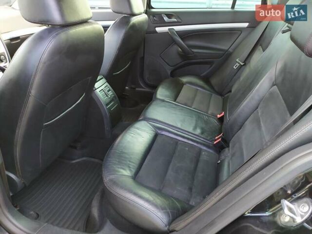 Черный Шкода Октавия Скаут, объемом двигателя 1.8 л и пробегом 198 тыс. км за 9699 $, фото 35 на Automoto.ua