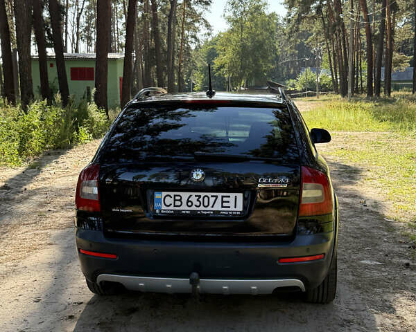Чорний Шкода Octavia Scout, об'ємом двигуна 1.97 л та пробігом 367 тис. км за 10777 $, фото 9 на Automoto.ua
