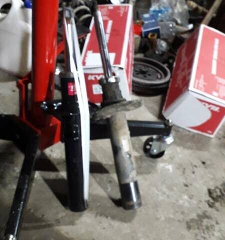 Черный Шкода Октавия Скаут, объемом двигателя 2 л и пробегом 268 тыс. км за 12222 $, фото 28 на Automoto.ua