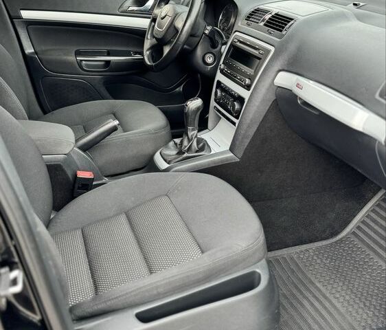 Чорний Шкода Octavia Scout, об'ємом двигуна 1.8 л та пробігом 187 тис. км за 8700 $, фото 17 на Automoto.ua
