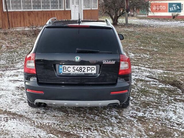Черный Шкода Октавия Скаут, объемом двигателя 2 л и пробегом 268 тыс. км за 12222 $, фото 16 на Automoto.ua
