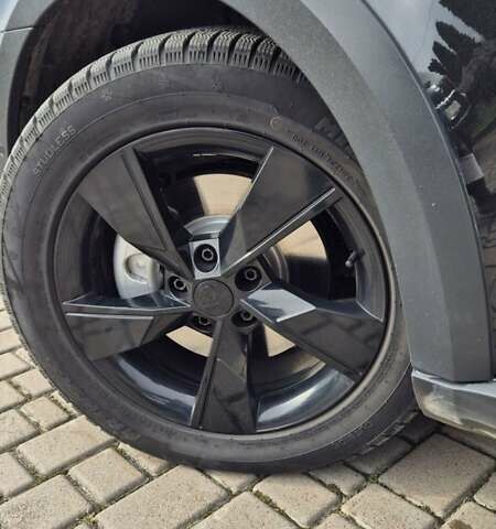 Чорний Шкода Octavia Scout, об'ємом двигуна 2 л та пробігом 295 тис. км за 14900 $, фото 75 на Automoto.ua