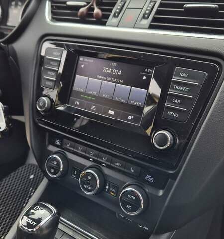 Чорний Шкода Octavia Scout, об'ємом двигуна 2 л та пробігом 295 тис. км за 14900 $, фото 56 на Automoto.ua