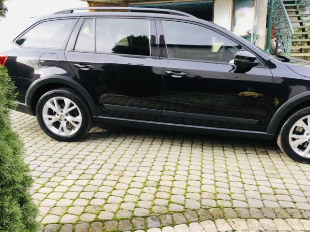 Чорний Шкода Octavia Scout, об'ємом двигуна 2 л та пробігом 235 тис. км за 17361 $, фото 13 на Automoto.ua