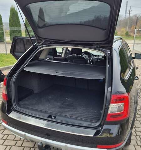 Чорний Шкода Octavia Scout, об'ємом двигуна 2 л та пробігом 295 тис. км за 14900 $, фото 67 на Automoto.ua