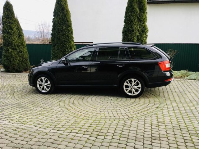 Чорний Шкода Octavia Scout, об'ємом двигуна 2 л та пробігом 235 тис. км за 17361 $, фото 23 на Automoto.ua
