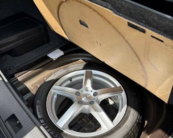 Чорний Шкода Octavia Scout, об'ємом двигуна 2 л та пробігом 177 тис. км за 15990 $, фото 19 на Automoto.ua