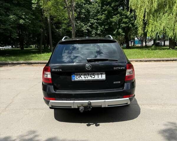 Чорний Шкода Octavia Scout, об'ємом двигуна 2 л та пробігом 177 тис. км за 15990 $, фото 20 на Automoto.ua