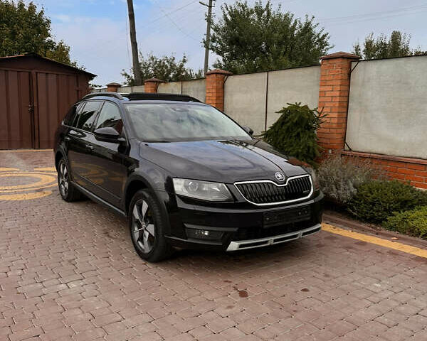 Чорний Шкода Octavia Scout, об'ємом двигуна 2 л та пробігом 292 тис. км за 15199 $, фото 3 на Automoto.ua