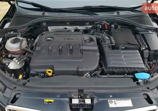 Чорний Шкода Octavia Scout, об'ємом двигуна 2 л та пробігом 266 тис. км за 16990 $, фото 68 на Automoto.ua