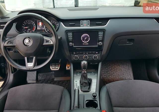 Чорний Шкода Octavia Scout, об'ємом двигуна 2 л та пробігом 266 тис. км за 16990 $, фото 35 на Automoto.ua
