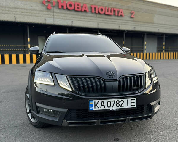 Черный Шкода Октавия Скаут, объемом двигателя 1.97 л и пробегом 232 тыс. км за 20300 $, фото 42 на Automoto.ua
