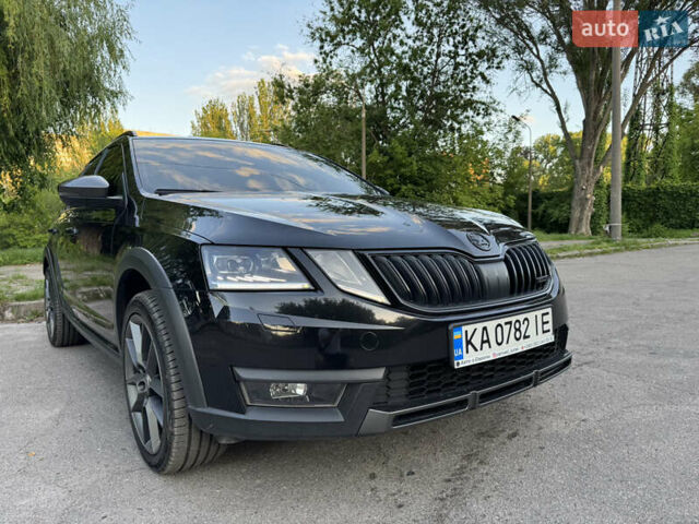 Черный Шкода Октавия Скаут, объемом двигателя 1.97 л и пробегом 232 тыс. км за 20300 $, фото 11 на Automoto.ua
