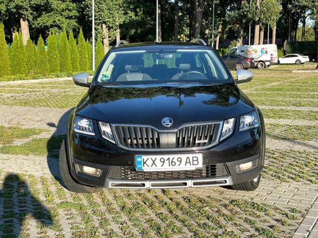 Чорний Шкода Octavia Scout, об'ємом двигуна 2 л та пробігом 255 тис. км за 16800 $, фото 12 на Automoto.ua