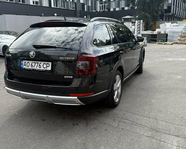 Чорний Шкода Octavia Scout, об'ємом двигуна 1.97 л та пробігом 251 тис. км за 21400 $, фото 9 на Automoto.ua