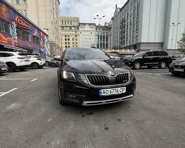 Чорний Шкода Octavia Scout, об'ємом двигуна 1.97 л та пробігом 251 тис. км за 21400 $, фото 11 на Automoto.ua