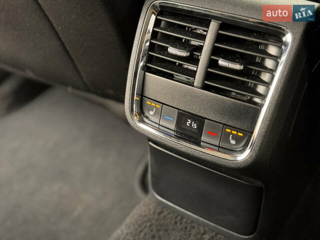 Черный Шкода Октавия Скаут, объемом двигателя 2 л и пробегом 197 тыс. км за 24900 $, фото 42 на Automoto.ua