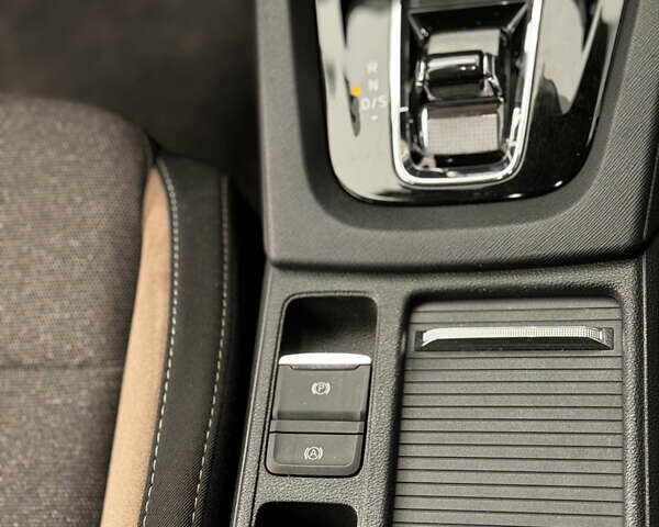 Черный Шкода Октавия Скаут, объемом двигателя 1.97 л и пробегом 197 тыс. км за 24500 $, фото 32 на Automoto.ua