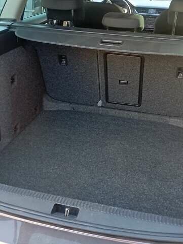 Коричневый Шкода Октавия Скаут, объемом двигателя 2 л и пробегом 257 тыс. км за 15900 $, фото 45 на Automoto.ua