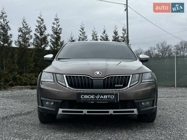 Коричневый Шкода Октавия Скаут, объемом двигателя 1.97 л и пробегом 231 тыс. км за 19699 $, фото 1 на Automoto.ua