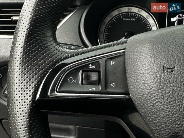 Коричневый Шкода Октавия Скаут, объемом двигателя 1.97 л и пробегом 231 тыс. км за 19699 $, фото 26 на Automoto.ua