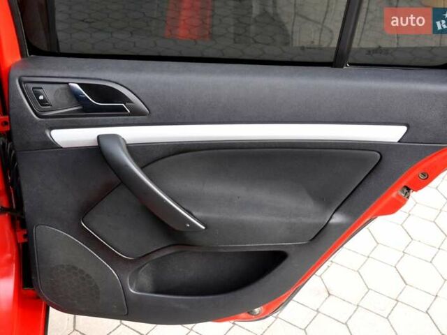 Червоний Шкода Octavia Scout, об'ємом двигуна 2 л та пробігом 269 тис. км за 6700 $, фото 23 на Automoto.ua