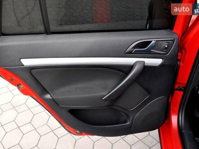 Червоний Шкода Octavia Scout, об'ємом двигуна 2 л та пробігом 269 тис. км за 6700 $, фото 19 на Automoto.ua