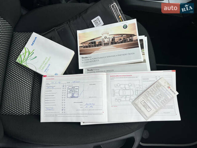 Шкода Октавия Скаут 2009 в Рожище на Automoto.ua Красный Шкода Октавия Скаут, объемом двигателя 1.8 л и пробегом 177 тыс. км за 8799 $, фото 19 на Automoto.ua