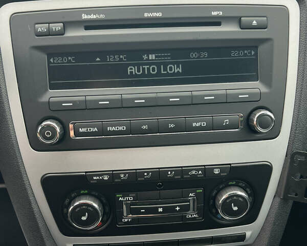 Шкода Октавия Скаут 2009 в Рожище на Automoto.ua Красный Шкода Октавия Скаут, объемом двигателя 1.8 л и пробегом 177 тыс. км за 8799 $, фото 15 на Automoto.ua