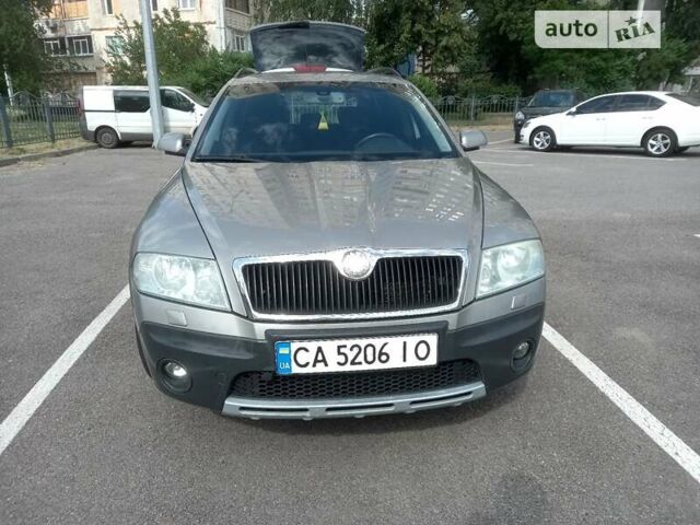 Шкода Октавия Скаут, объемом двигателя 1.98 л и пробегом 252 тыс. км за 6500 $, фото 24 на Automoto.ua