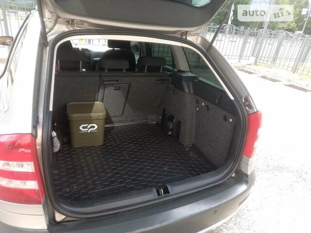 Шкода Октавия Скаут, объемом двигателя 1.98 л и пробегом 252 тыс. км за 6500 $, фото 28 на Automoto.ua